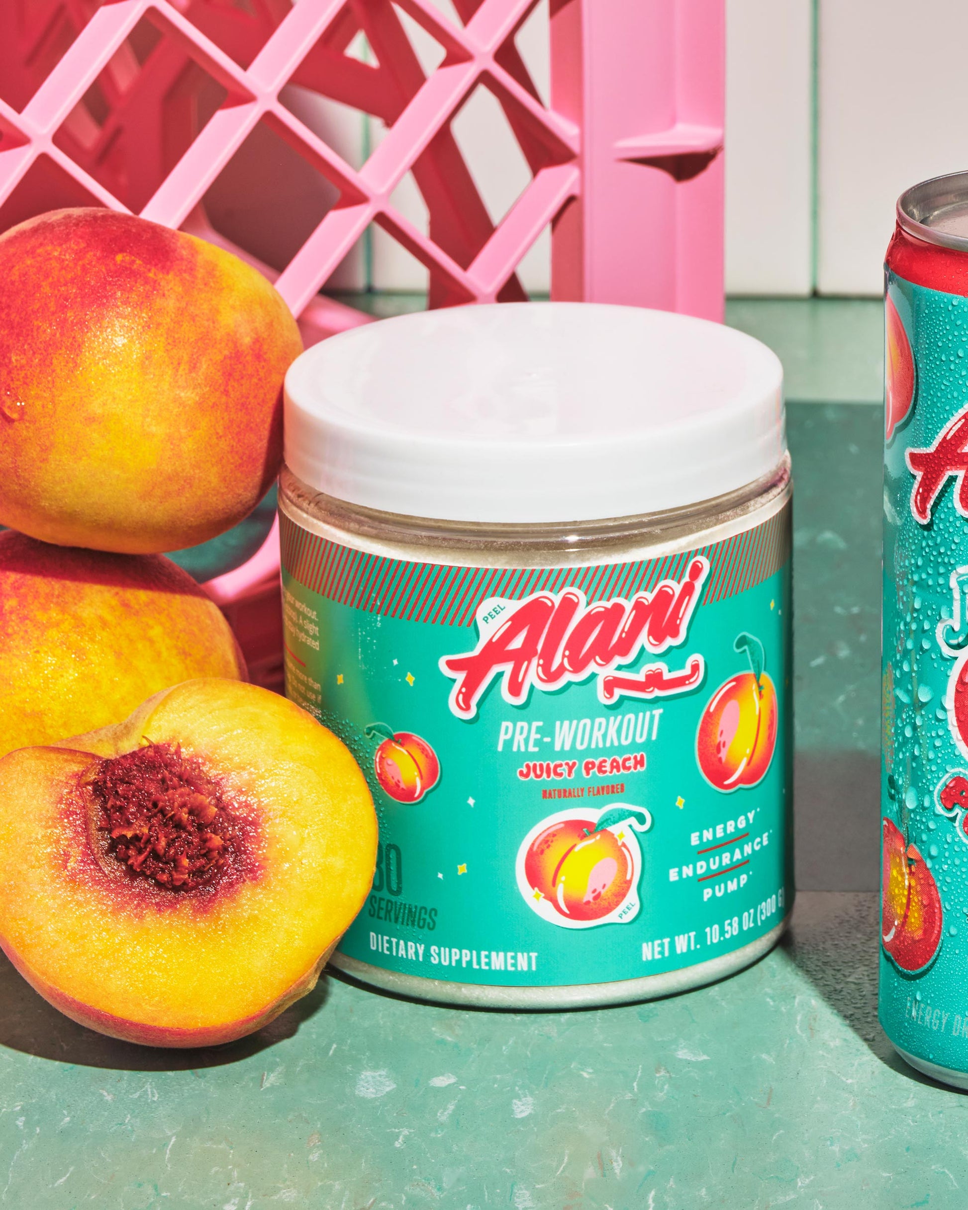pre-workout-juicy-peach-30-servings-u1 old_ProductPagePWOLifestyle3_77022674-d0da-499a-8941-6c66b1f93261.jpg